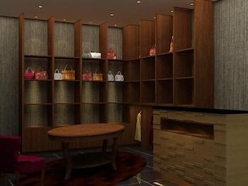 Hotel Emerald Garden International 4*