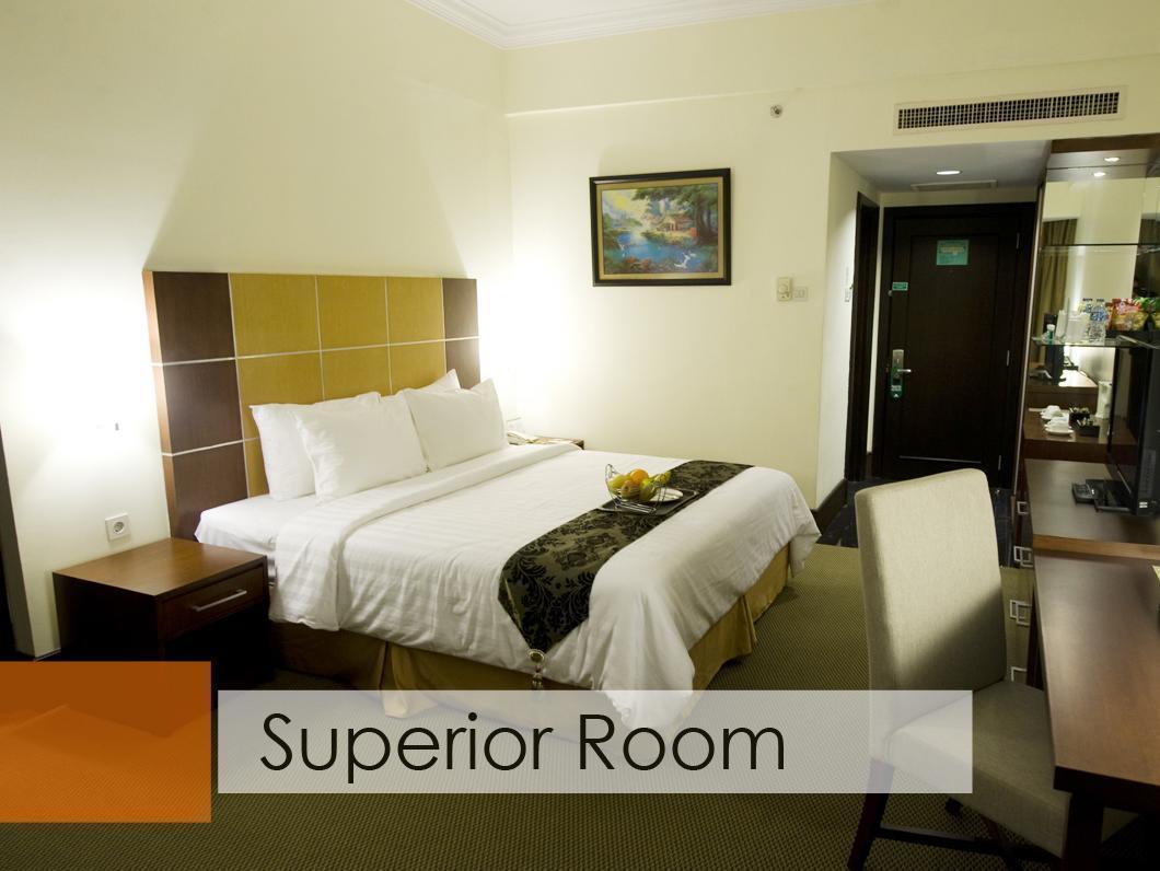 Hotel Emerald Garden International 4*